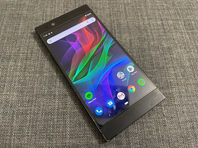 razer_phone_1_well_pic_(1).jpg