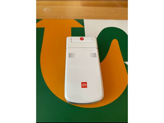 sharp_sfr_902sh_wh_used_pic_(1