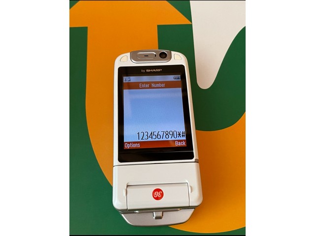 Used Rare SHARP SFR 902SH White 2MP CCD Unlocked GSM 3G Flip